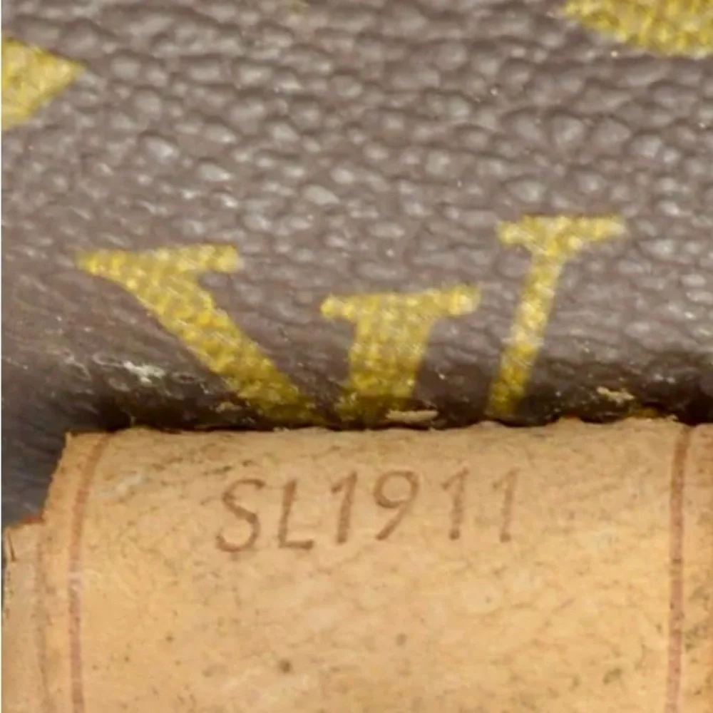 LOUIS VUITTON Beverly GM Monogram Business Laptop Computer Crossbody Bag